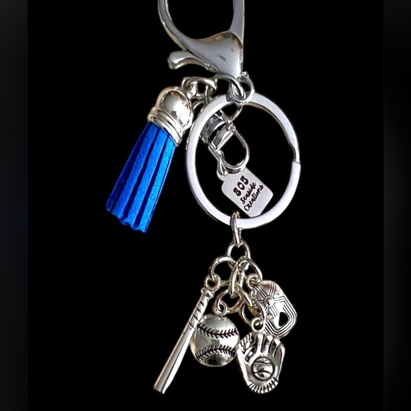 Gifts FOR ALL, Custom BagTags!! Hang these and express your passions! - Picture 8 of 16